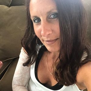 Meet your Posher, Lisette